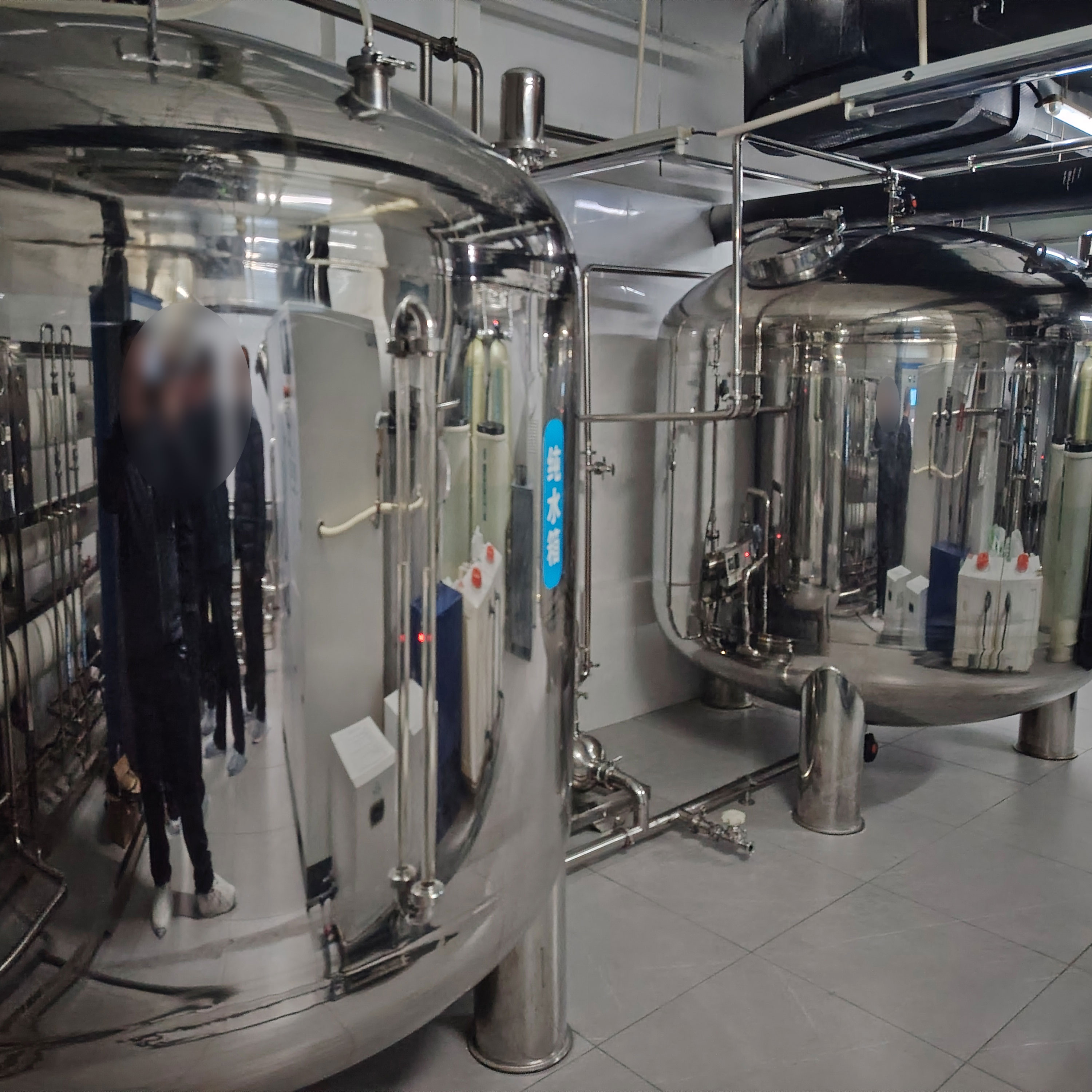 304不锈钢无菌水箱-密封水箱